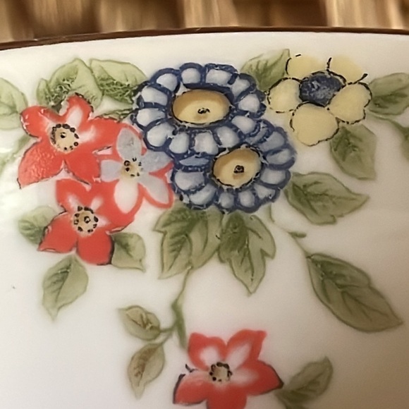 HEINRICH & CO BEAUTIFUL FLORAL TEACUP AND SAUCER - Picture 7 of 15